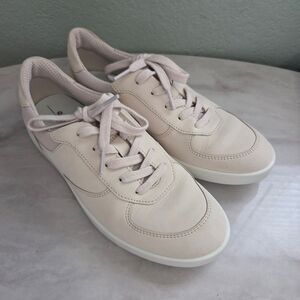 ECCO Women's Leisure Retro Lace Up Comfort Sneaker Size EU 38 US7-7.5